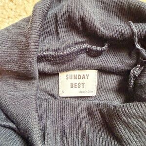 Aritzia Sunday Best Charcoal/black Ribbed Long sleeve top, size S